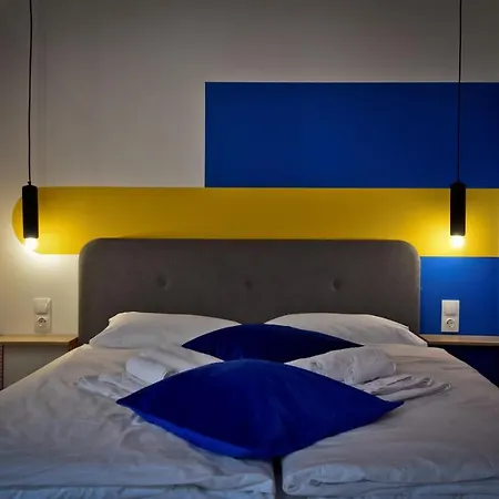 Zachar Aparthotel