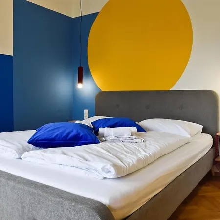 Zachar Aparthotel *